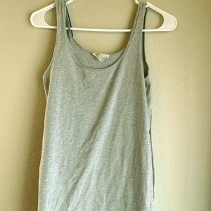 Grey stretch workout tank